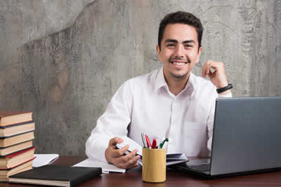 10 Ways to Boost Your Career By Studying Economics
