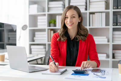 Why Smart Businesses Are Outsourcing Tail Spend Management (And Saving Big)