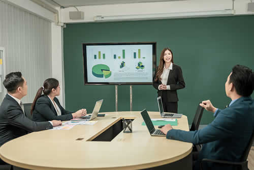 Discussion brings people into the content