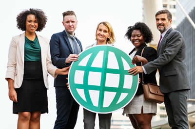How to Find the Best Candidate Resumes When Hiring Globally