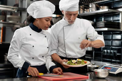 6 Top Class Culinary Bachelor's Degrees Where You'll Train Like A Michelin Star Chef