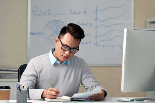 Finding keywords needs structure and focus