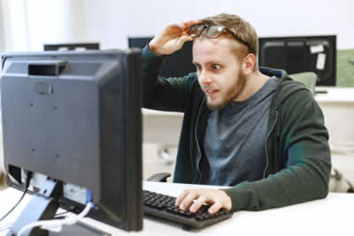 6 Ways to Improve Legacy System Risk Management and Maintain Service Levels